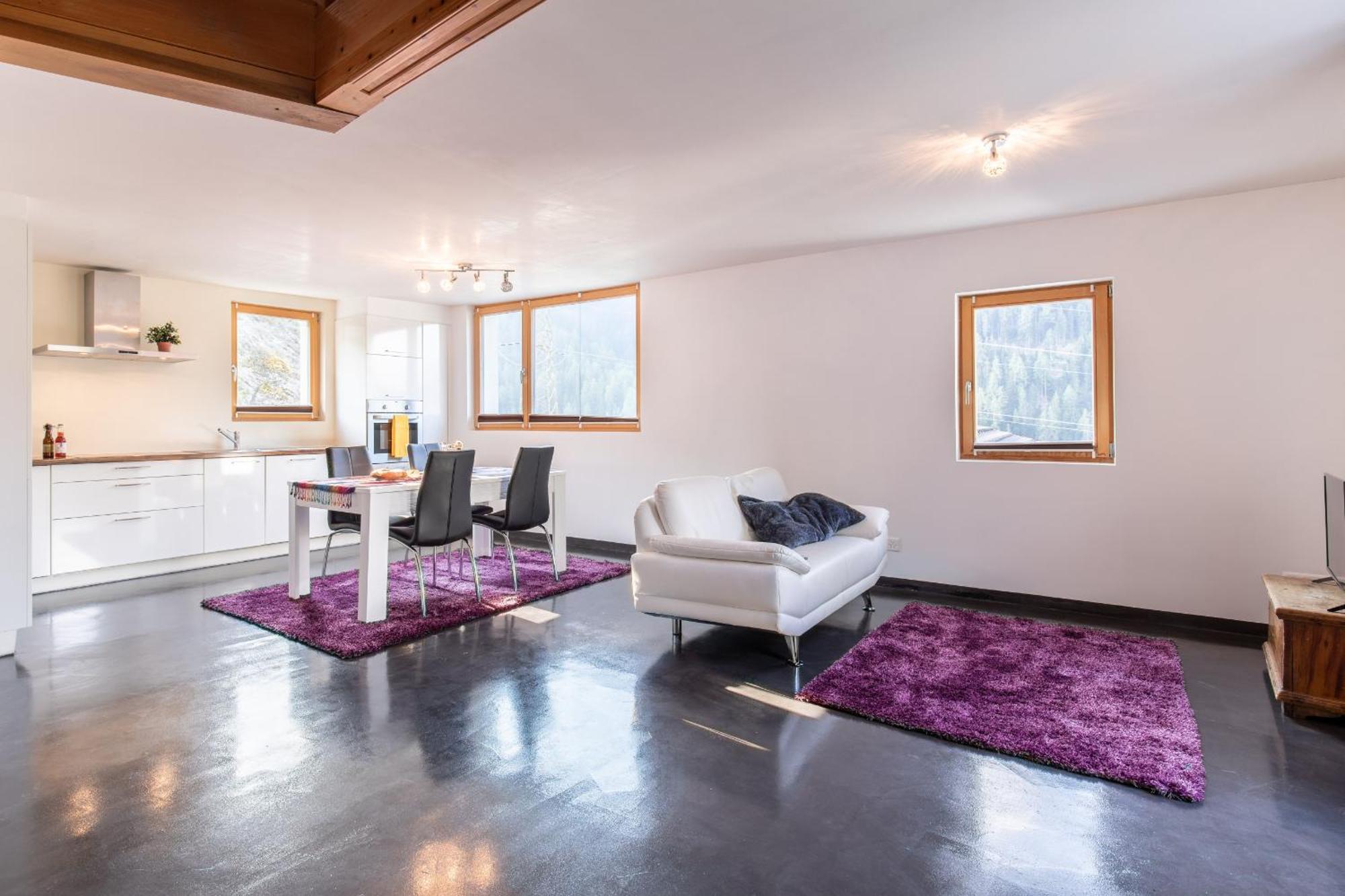 Chasa Muglin Ardez Apartment ภายนอก รูปภาพ