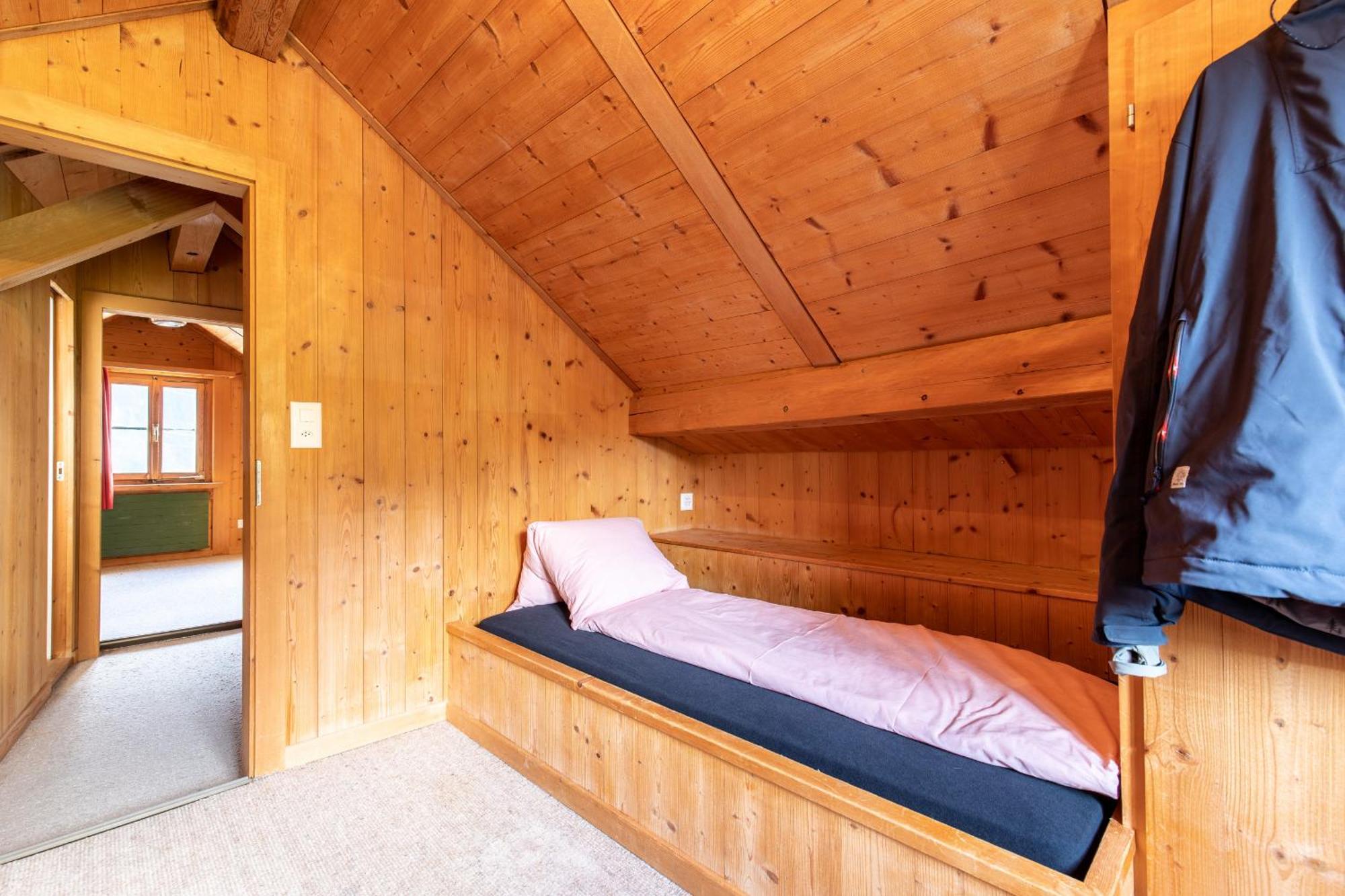 Chasa Muglin Ardez Apartment ภายนอก รูปภาพ