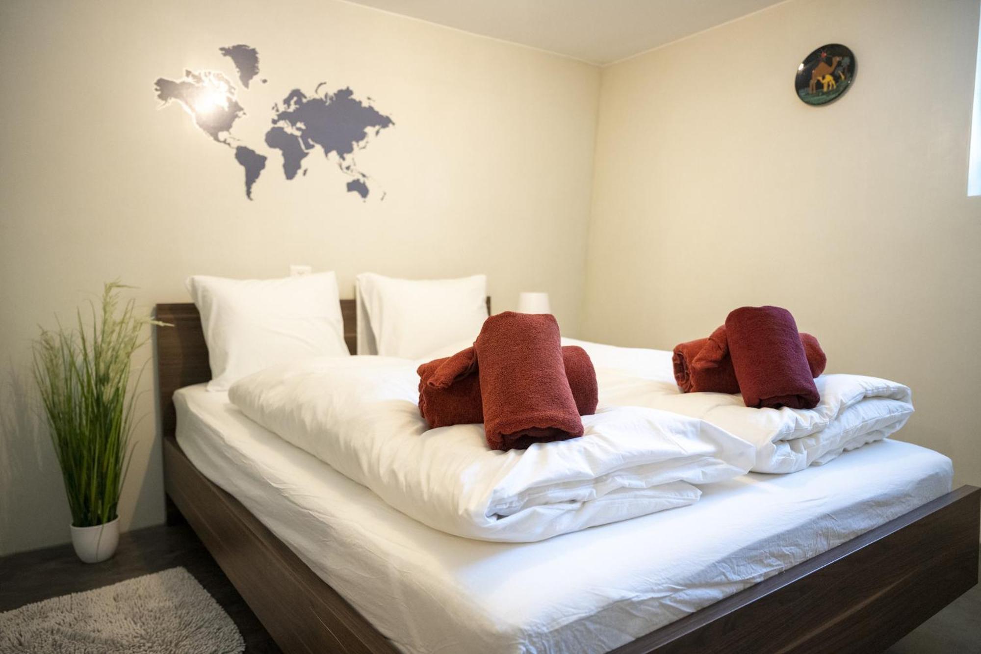 Chasa Muglin Ardez Apartment ภายนอก รูปภาพ